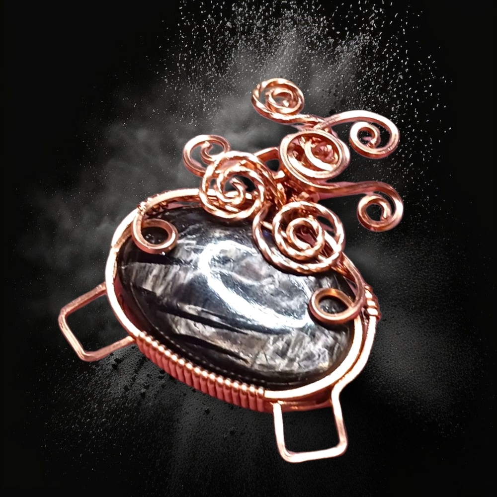 Artisan Hyperstine Caldron Pendant